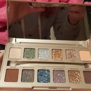 Urban Decay Stoned Vibes Palette